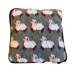 Polster mit Schaferlmotiv